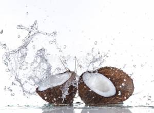 Свежий кокос с выплеском воды Стоковое Фото