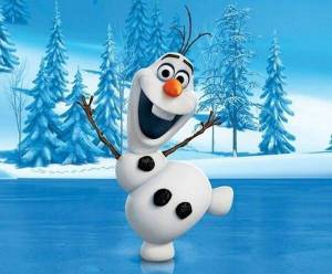 Возле брянской школы замет снеговика Олафа из «Холодного сердца»