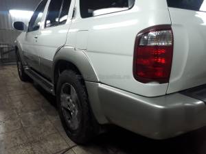 Замена порогов и арок Infiniti QX4