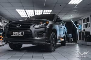 Lexus LX570