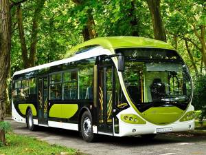 Красивый автобус рисунок