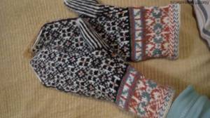 жаккардовые варежки