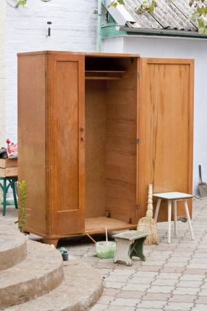 Новый взгляд на старый шкаф