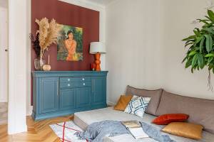 Декор шкафа своими руками