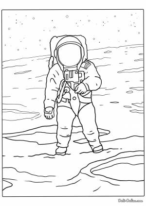 Раскраска Космонавт на поверхности Луны