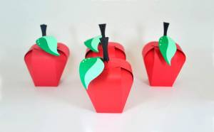 Шаблоны яблок для вырезания и распечатки из бумаги