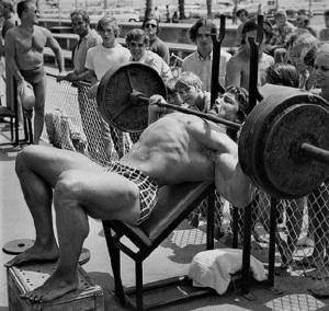 Как актер Арнольд Шварценеггер принимал допинг