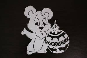 Трафареты на окно белка