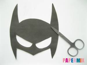 Как сделать маску Бэтмена из бумаги своими руками