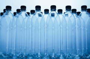 Как бутылка становится футболкой