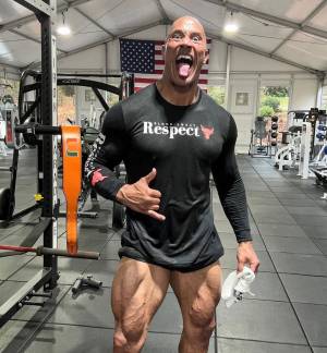 Как тренируется и питается Дуэйн Джонсон