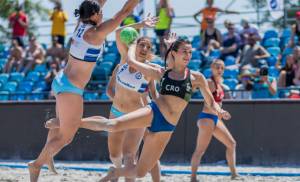 Скандал с бикини в гандболе