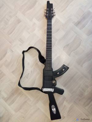Электрогитара необычной формы в Апатитах 14000 руб