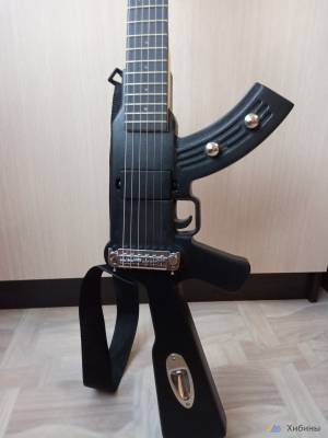 Электрогитара необычной формы в Апатитах 14000 руб
