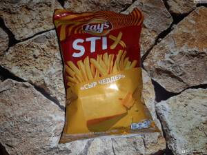 Чипсы картофельные Lays STIX Сыр Чеддер
