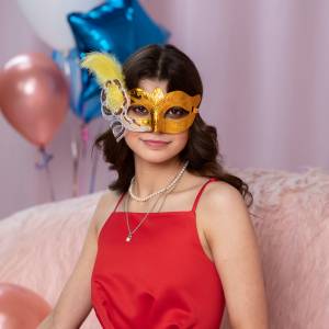 СНОУ БУМ Маска карнавальная с пером, полипропилен, перья, размер 18x8,5 см, 4 дизайна