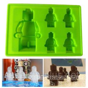 Сконовая форма Лего человечки и Робот
