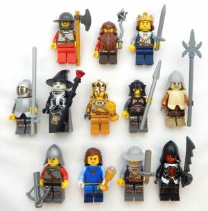 НОВЫЙ LEGO 4 RANDOM CASTLE MINIFIG LOT фигурка минифигурки рыцарь, король, королева, цена 3 090 руб