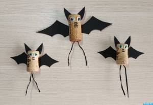 Мастер-класс по изготовлению поделки из пробок и картона «Летучая мышь» к Международной ночи летучих мышей на МAAM