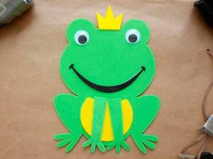 Как сделать аппликацию лягушки из бумаги своими руками в подготовительной, средней группе детского сада ДОУ