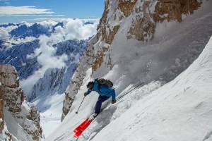 Как правильно выбрать горные лыжи? Зачем нужны палки? Как подготовиться к поездке в горы?