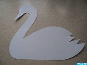 Мастер-класс по изготовлению лебедя из ладошек