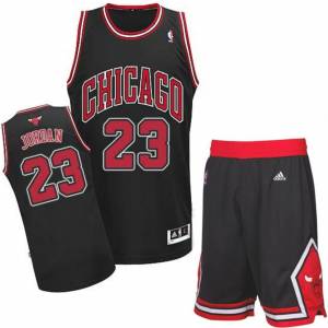 Комплект баскетбольной формы NBA Чикаго Буллз №23 Майкл Джордан Swingman черный