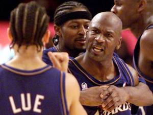 Кваме Браун был выбран под первым номером драфта НБА 2001 года