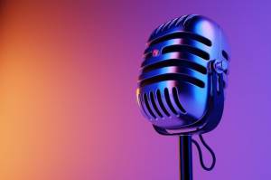 3d иллюстрация микрофона в стиле ретро на вечеринке  концерте на розовом фоне