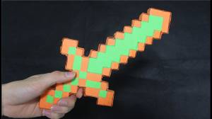 Как сделать из бумаги меч из майнкрафта алмазный