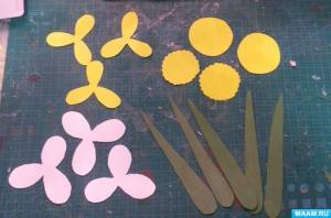 Мастер-класс поделки из фоамирана «Нарцисс»