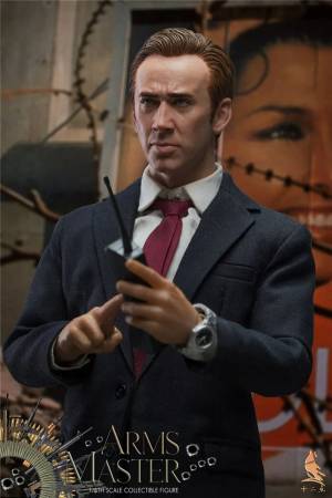 Фигурка мастера оружием Николаса Кейджа 1