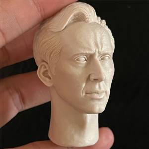 Неокрашенная голова Николаса Кейджа в масштабе 1