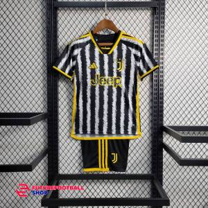 Детская форма Ювентус 2023-2024 черно-белая домашняя