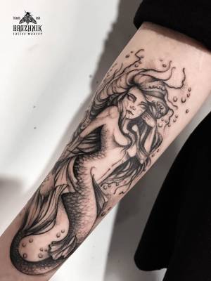 Pin by Diana Nikolskaya on Эскиз русалки