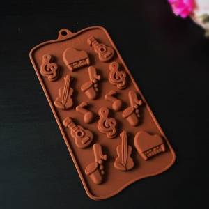Форма для конфет Музыкальные инструменты, скрипичный ключ, нота, гитара, скрипка, пианино, саксофон, 14 яч, 1 шт