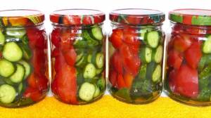 Огурцы на зиму с Помидорами ПОЛОСАТИКИ Салат из огурцов на зиму ВКУСНЫЙ РЕЦЕПТ ЗАГОТОВКИ на зиму