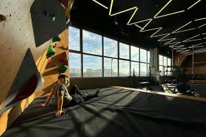 TENGU'S CLIMBING GYM