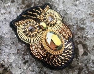 Брошь сова из бисера