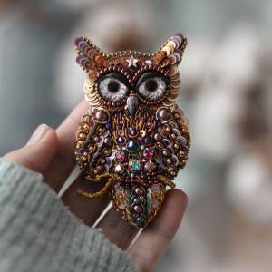 Брошь сова из пайеток, бисера, страз Сваровски Винтажа брошь птица