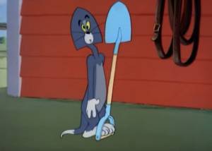 20 фигурок кота Тома из мульсериала «Том и Джерри», чьи неудачи преврат в реальные скульптуры