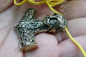 Бусина для темляка Молот Тора