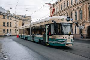 Трамвай Достоевский официально презентовали в Санкт-Петербурге