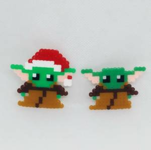 Baby Yoda Disney Mandalorian Star Wars Perler Beads Hama beads pin handmade pixels geek nerd Йода
