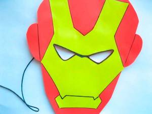 Маска железного человека из бумаги