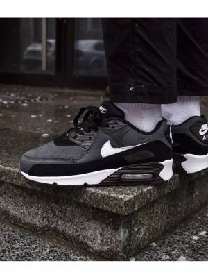 Nike Air Max 90
