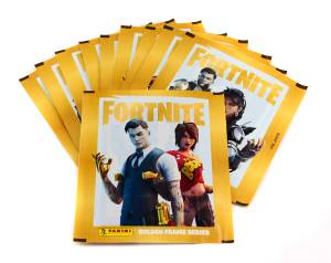 10 пакетиков наклеек Fortnite 3 Golden Frame Series от Panini