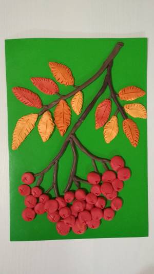 Осенние цветы из пластна