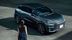 Новый Lexus LBX, велосипед Aston Martin и суперпикап Toyota