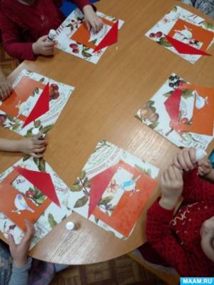 Аппликация с элементами рисования «Кормушка для синички»